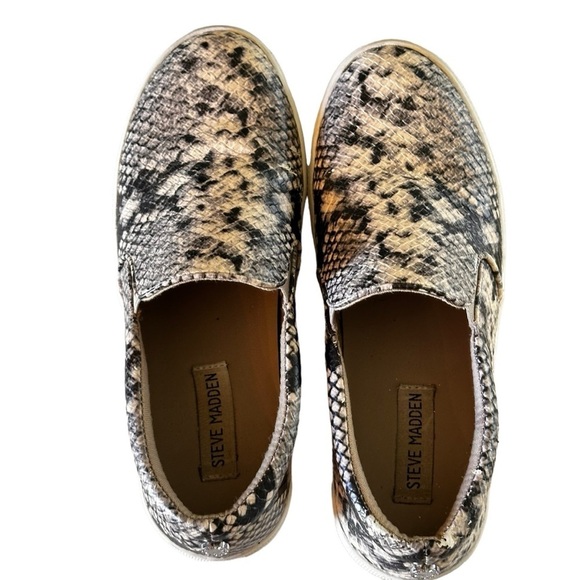 5 for $40 SALE! 
Steve Madden Gills Snake Print Slip-On Platform Sneakers sz7 - Picture 7 of 12